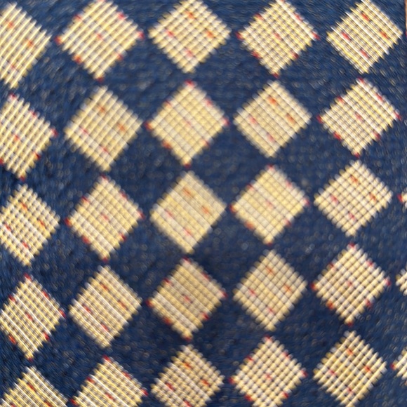 PAUL FREDRICK SILK HAND TAILORED TIE WITH NAVY, YELLOW AND RED. MADE IN THE USA - Picture 2 of 6